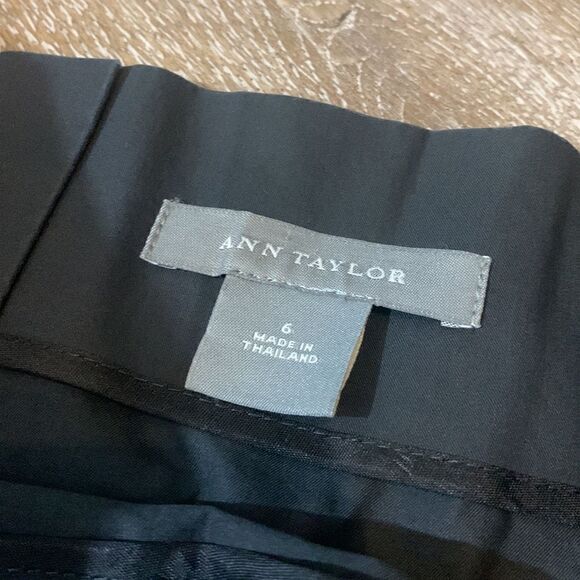 Ann Taylor Skirt  - Picture 3 of 5